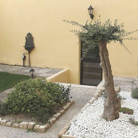Le Dimore Di San Domenico Affittacamere Λ' Άκουιλα Εξωτερικό φωτογραφία